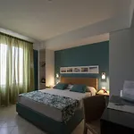 Insula Hotel