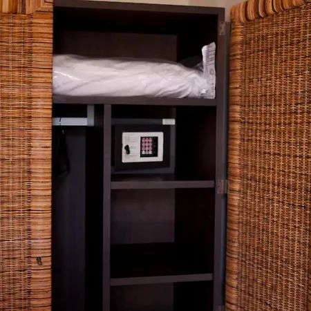 Hotell Insula 3*