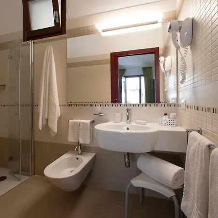 Insula Hotell