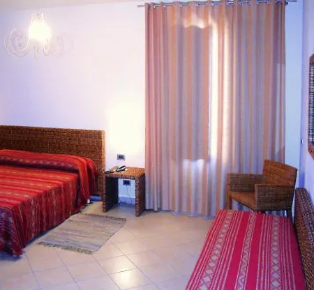 Insula Hotel