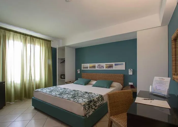 Insula Отель 3*